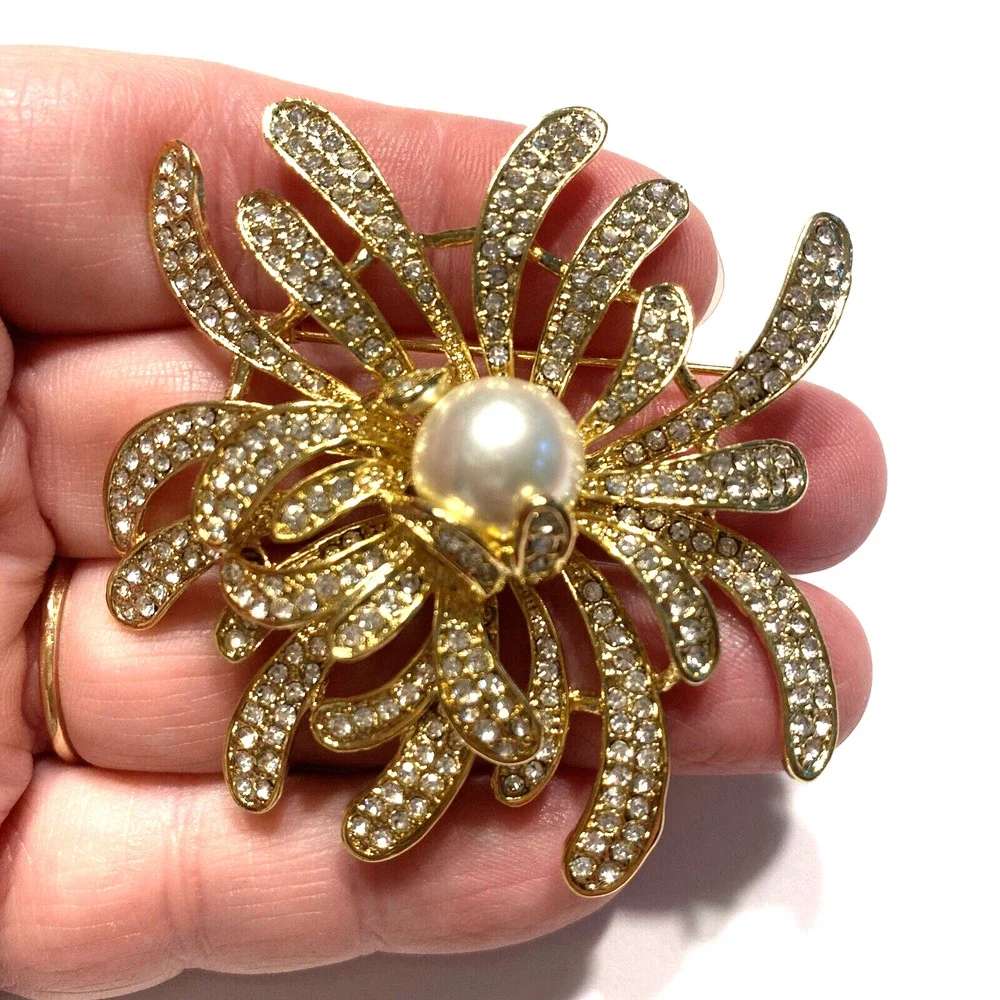 Runway Statement Gold Splash Brooch White Rhinestones & Faux Pearl Bead Mod Art
